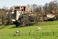 Domaine et Château de Lacroix Laval à Marcy l&rsquo;Etoile
