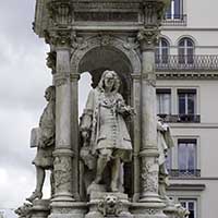 Fontaine place des Jacobins - Guillaume Coustou - La fontaine fut réalisée en décembre 1885 par Gaspard André (1840-1896)